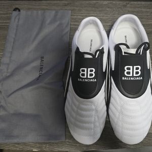 New Balenciaga White and Black Zen Sneakers size 39